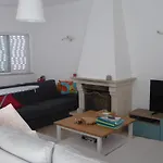 Vila Casa Dos Avos *