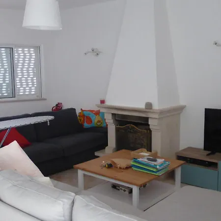 빌라 Casa Dos Avos *